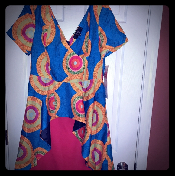 Size MEDIUM High Low dress. Size MEDIUM. - Picture 1 of 2